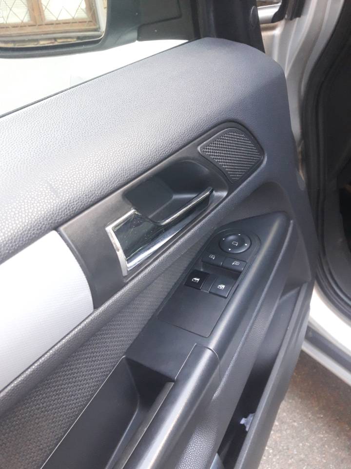 Opel Zafira - фото 23