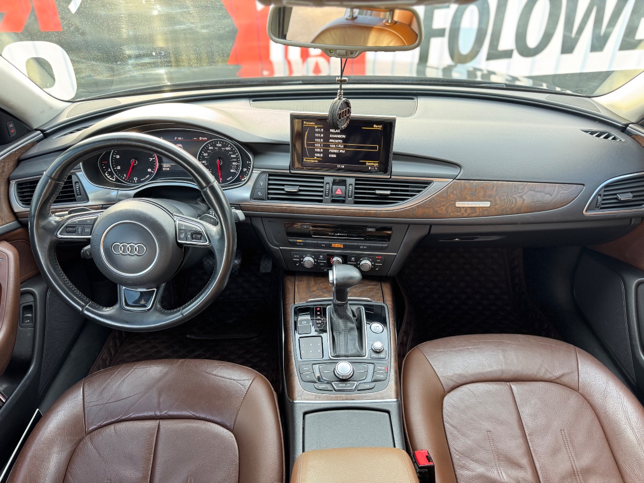 Audi A6 - фото 10