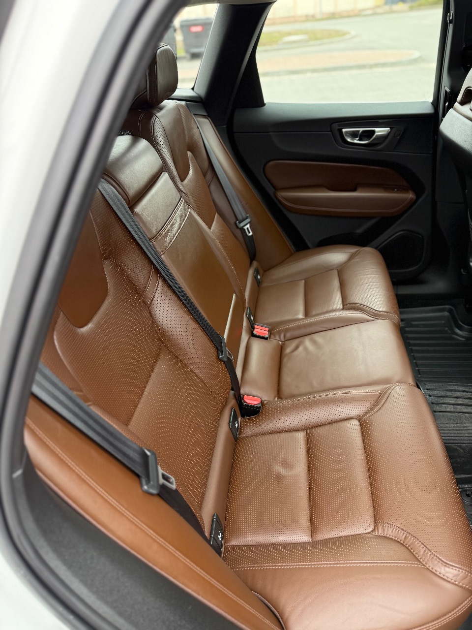 Volvo XC60 - фото 77