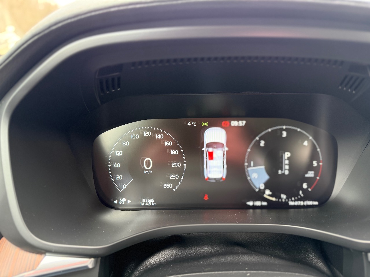 Volvo XC60 - фото 63