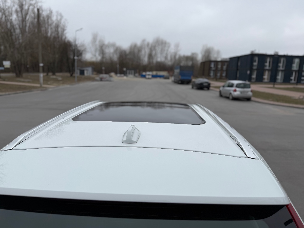 Volvo XC60 - фото 44