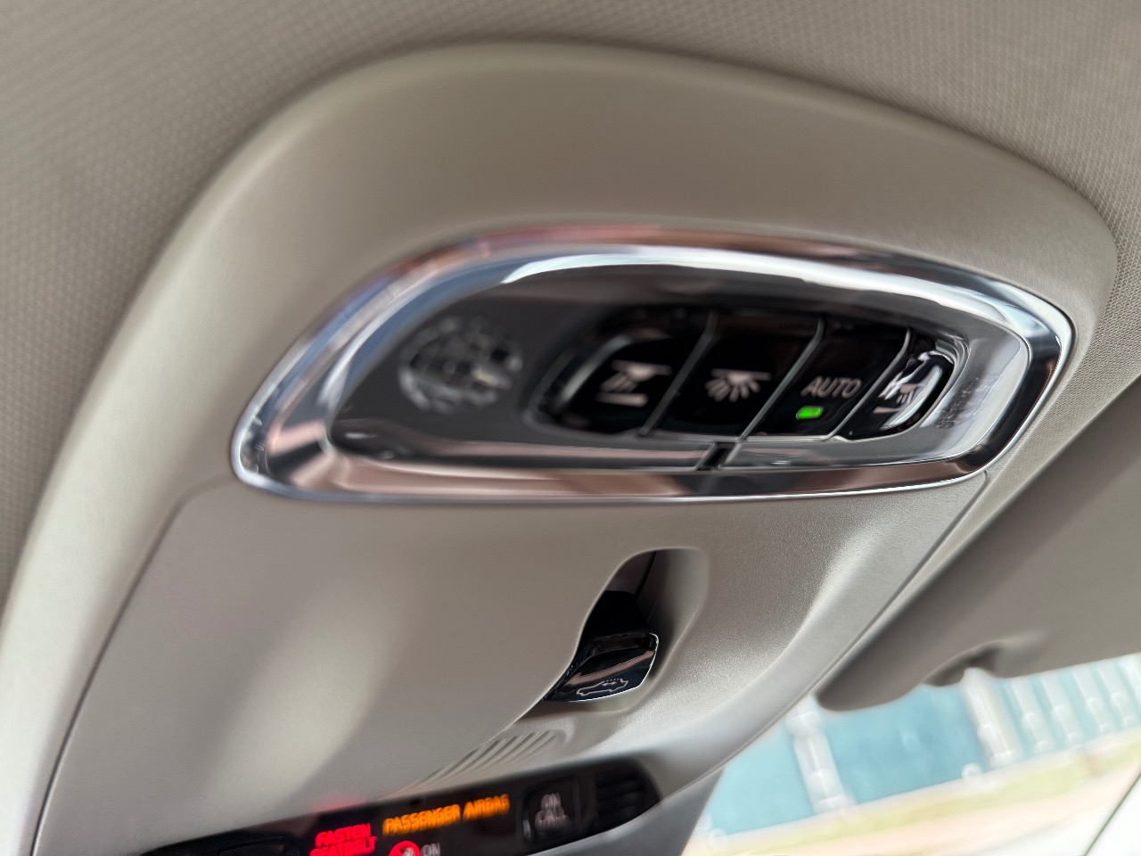 Volvo XC60 - фото 26