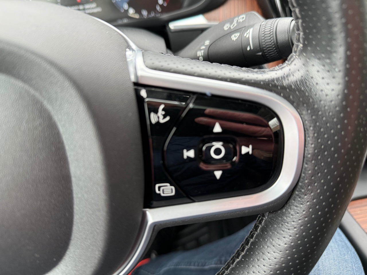 Volvo XC60 - фото 60