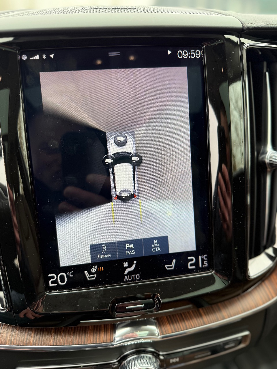 Volvo XC60 - фото 31