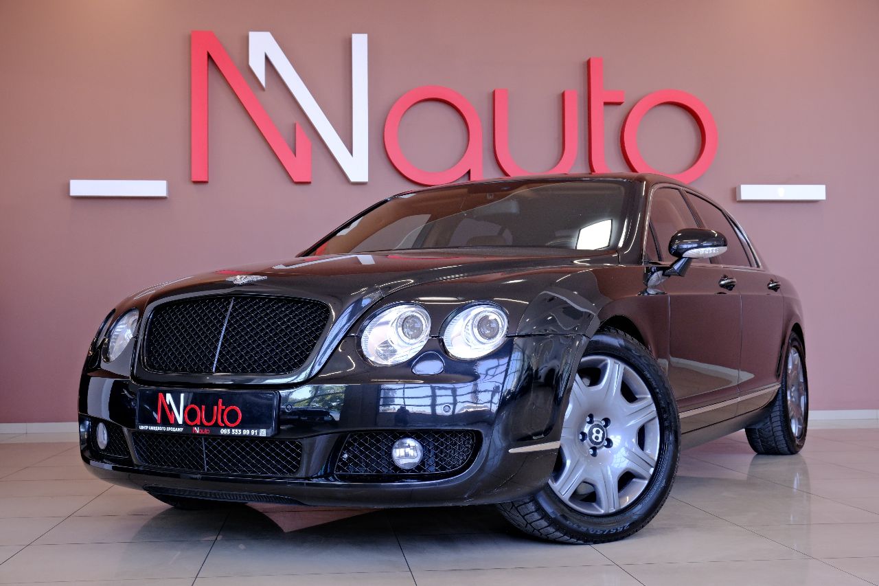 Bentley Continental Flying Spur - фото 1