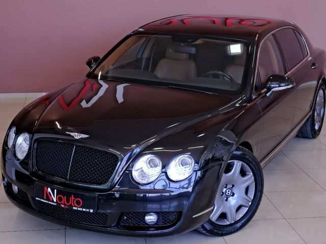 Bentley Continental Flying Spur - фото 2