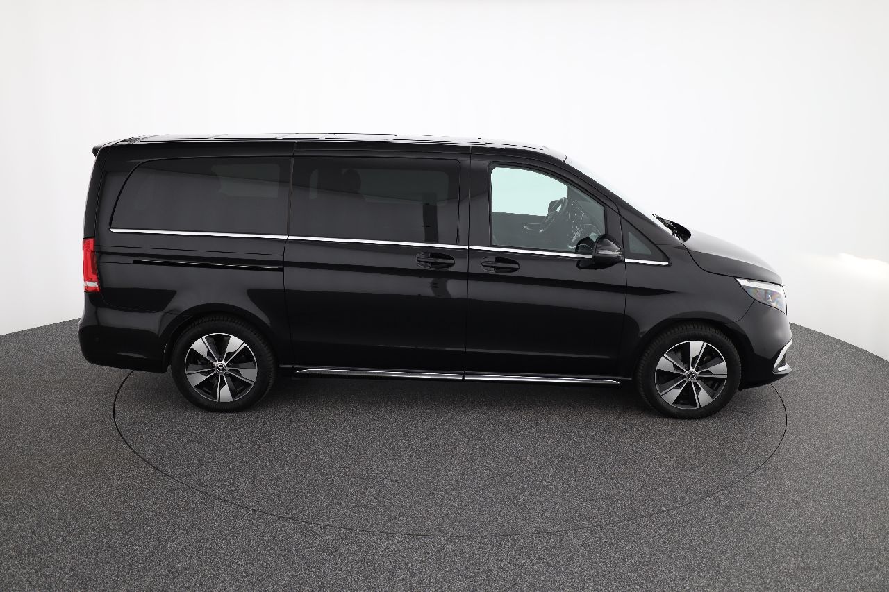 Mercedes-Benz EQV - фото 6
