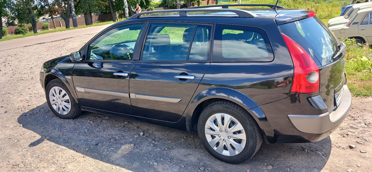 Renault Megane - фото 4