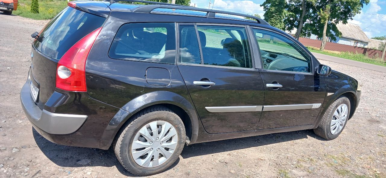 Renault Megane - фото 3