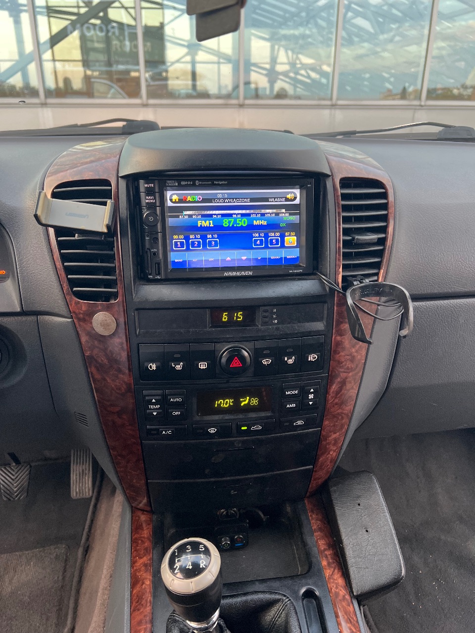 Kia Sorento - фото 5