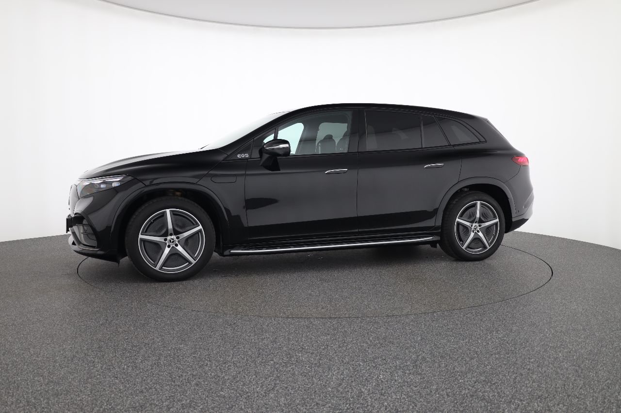 Mercedes-Benz EQS SUV - фото 3