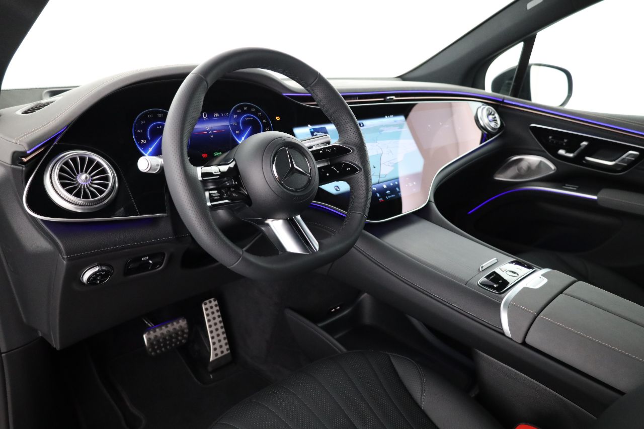 Mercedes-Benz EQS SUV - фото 9