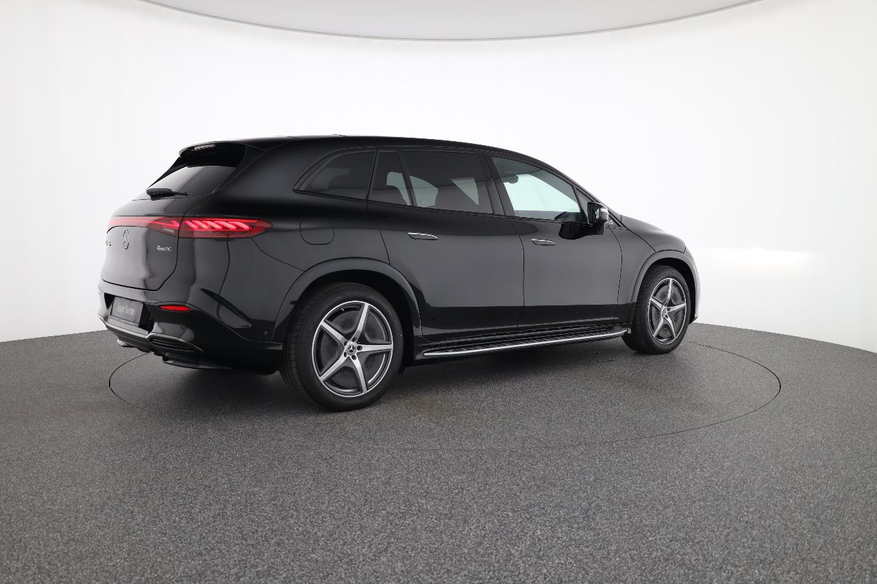 Mercedes-Benz EQS SUV - фото 4