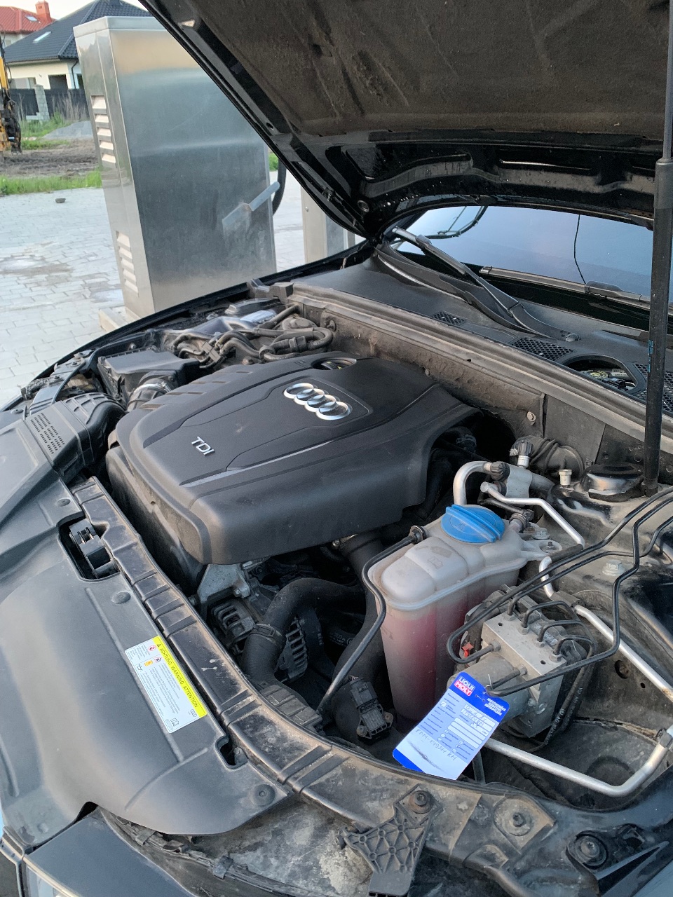 Audi A4 - фото 19