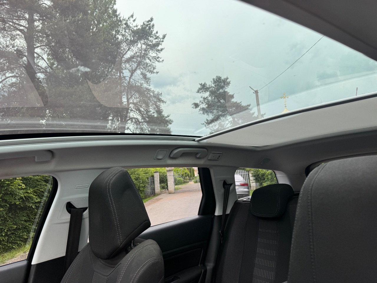 Peugeot 308 - фото 10