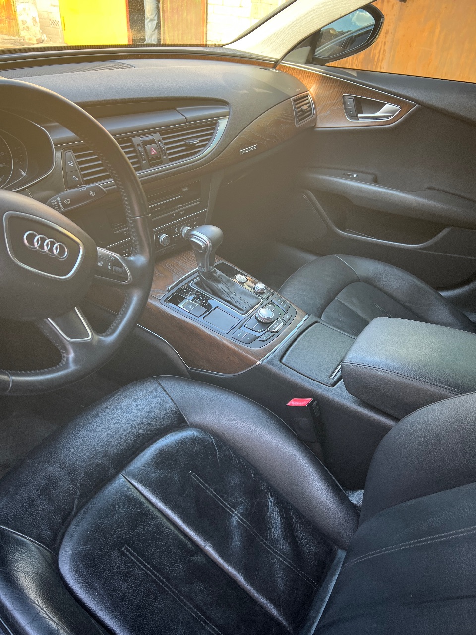 Audi A7 - фото 8