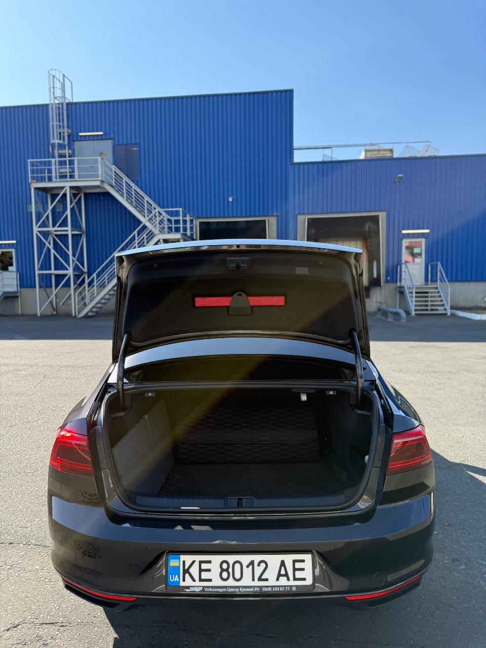 Volkswagen Passat - фото 6