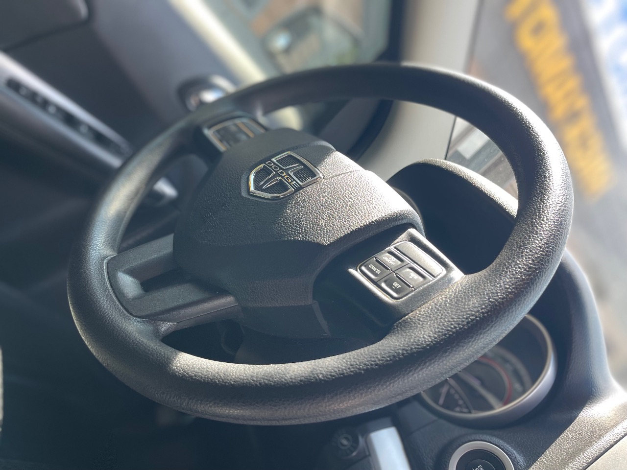 Dodge Journey - фото 2