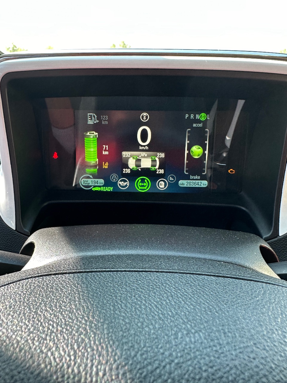 Chevrolet Volt - фото 12