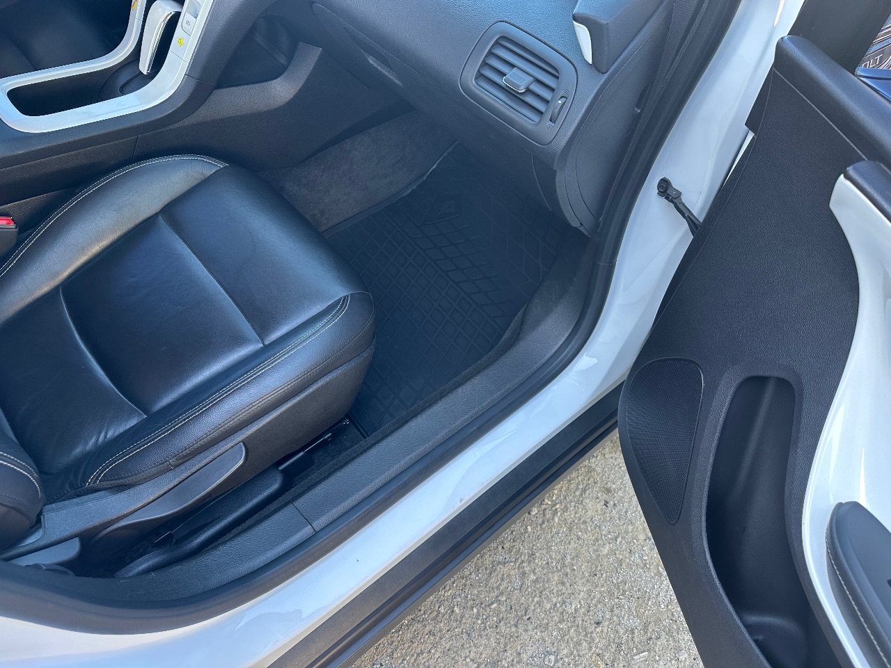 Chevrolet Volt - фото 22