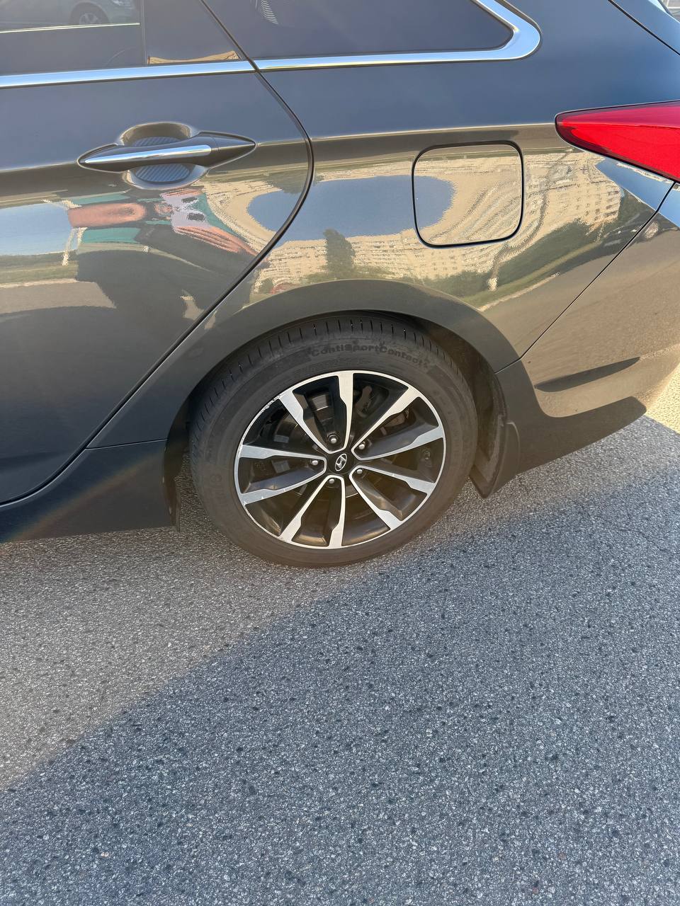 Hyundai i40 - фото 4