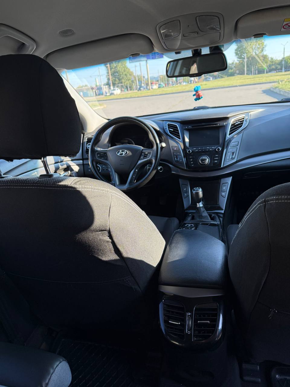 Hyundai i40 - фото 17