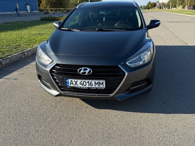 Hyundai i40 - фото 3
