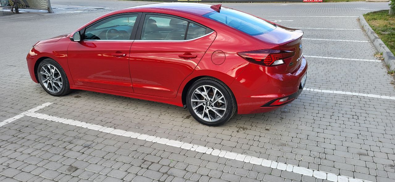 Hyundai Elantra - фото 26