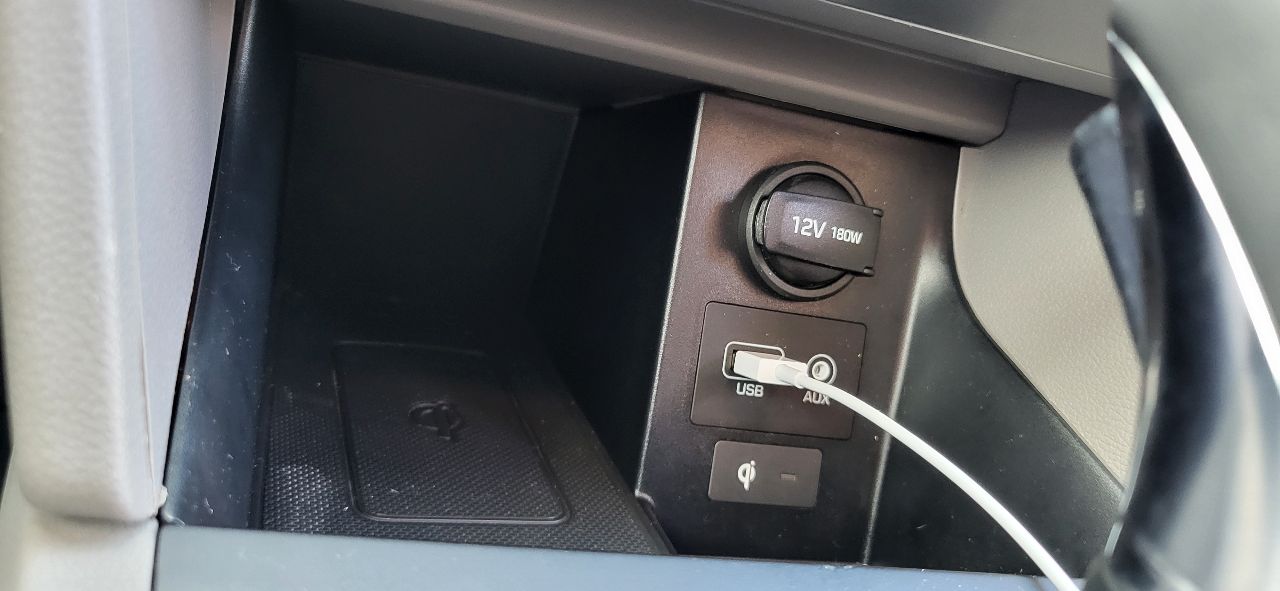 Hyundai Elantra - фото 16