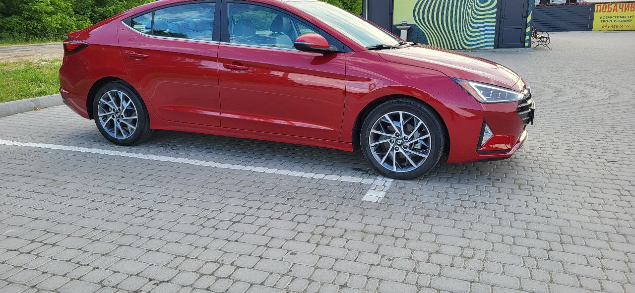 Hyundai Elantra - фото 28