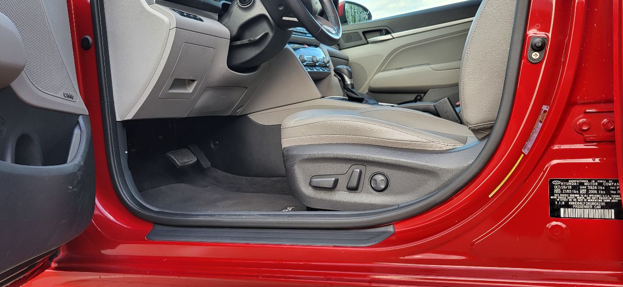 Hyundai Elantra - фото 6