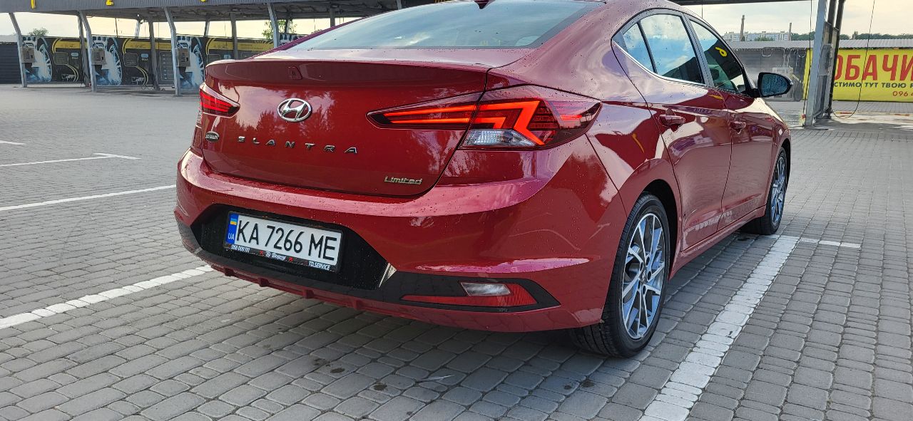 Hyundai Elantra - фото 40