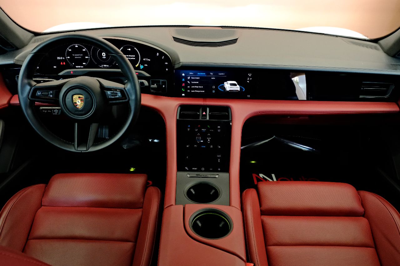 Porsche Taycan - фото 7