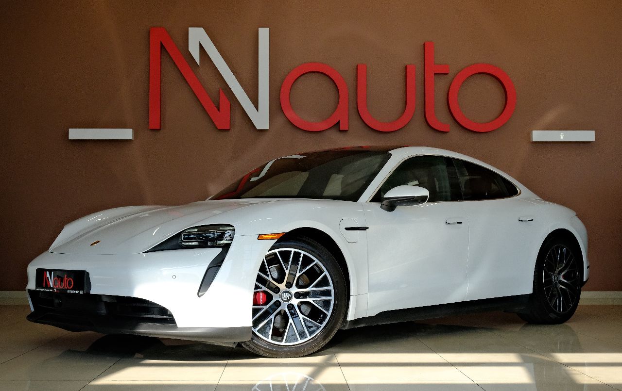 Porsche Taycan - фото 1