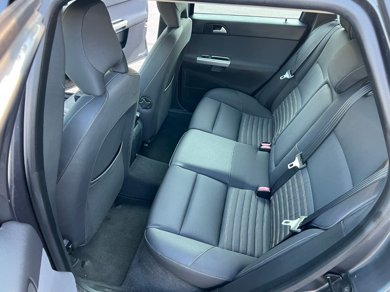 Volvo V50 - фото 7