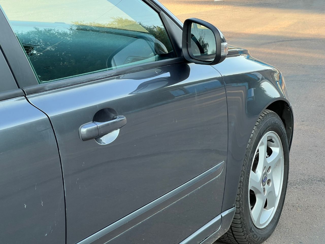 Volvo V50 - фото 4