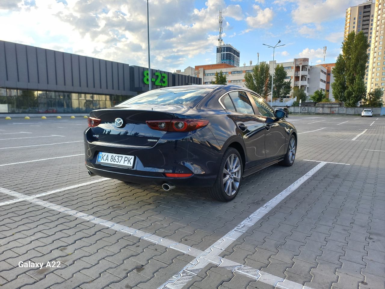Mazda 3 - фото 5
