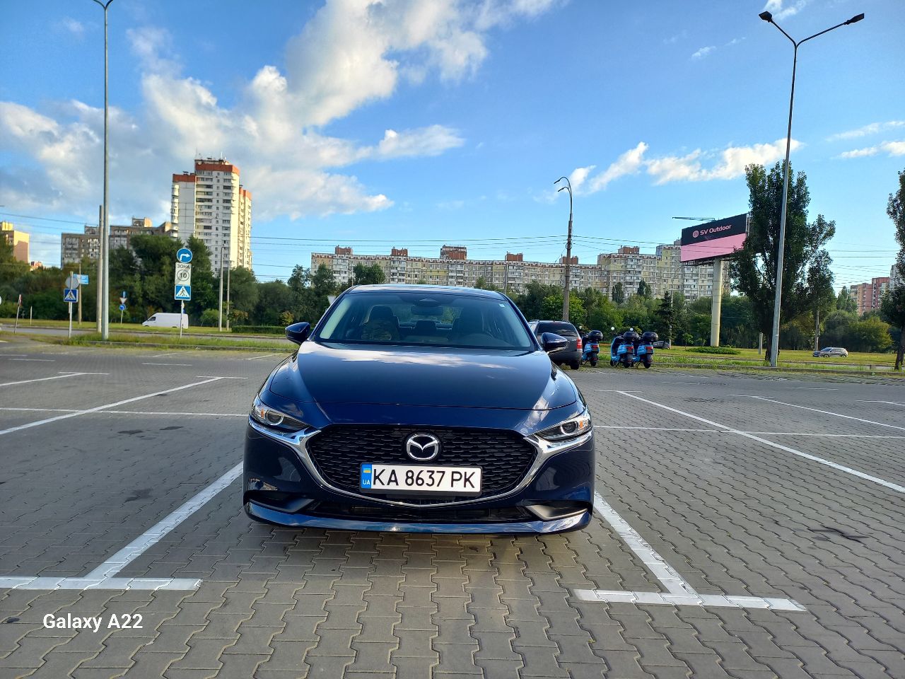 Mazda 3 - фото 6