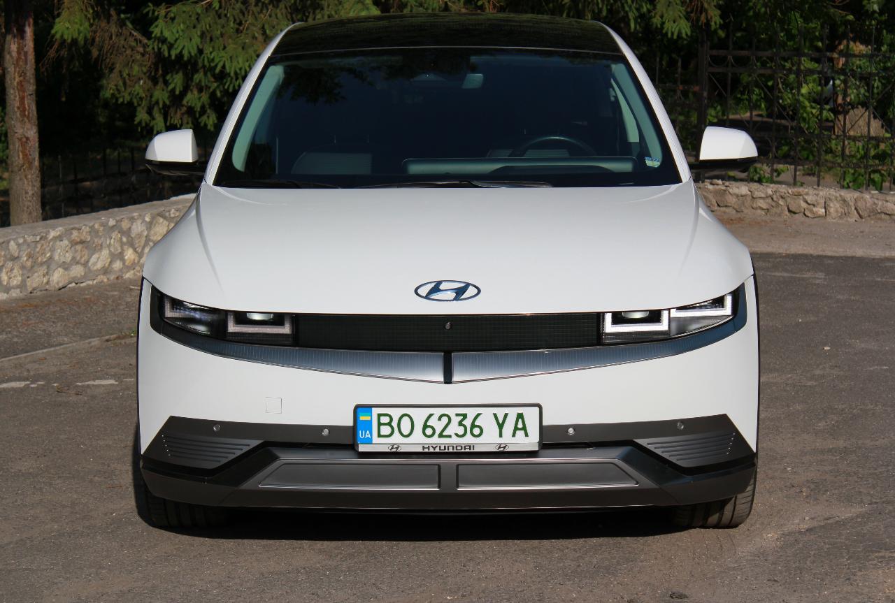 Hyundai IONIQ 5 - фото 1
