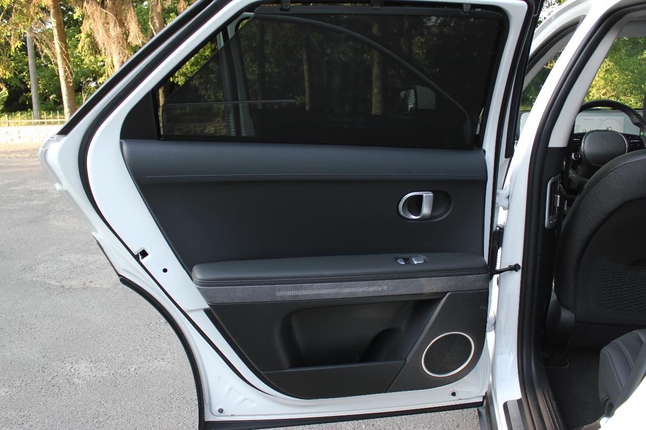 Hyundai IONIQ 5 - фото 18