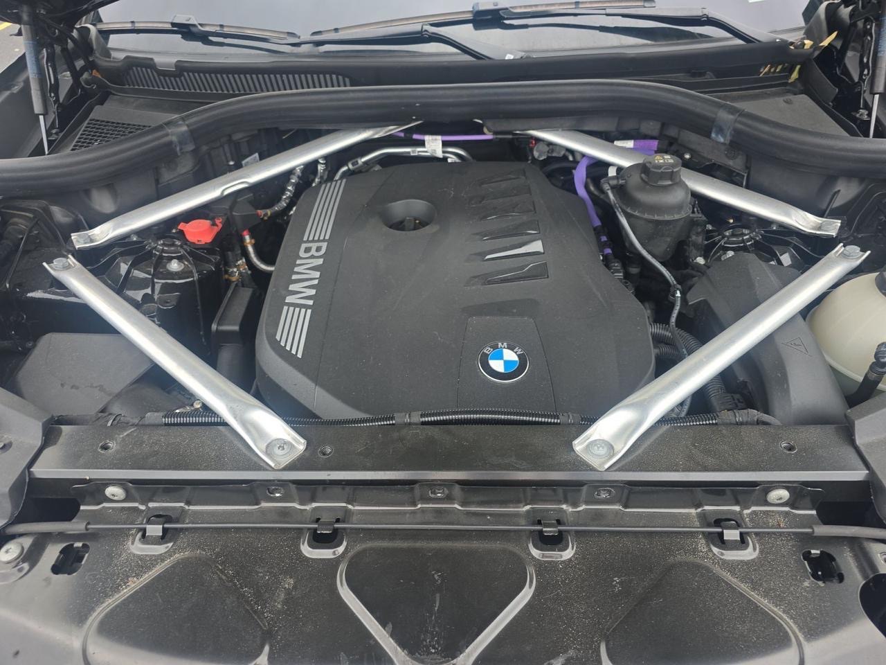 BMW X6 - фото 10