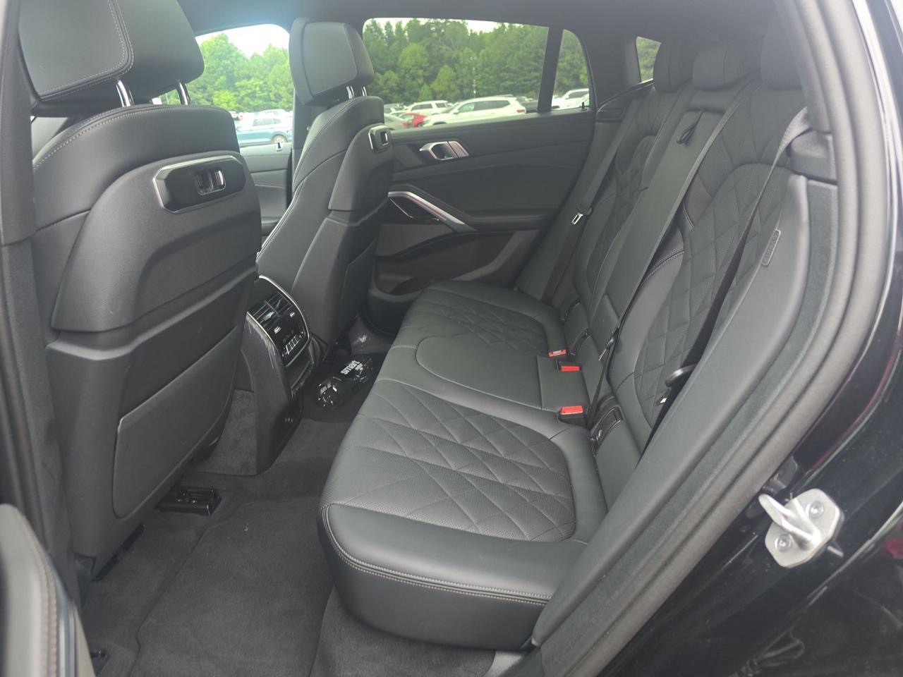 BMW X6 - фото 9