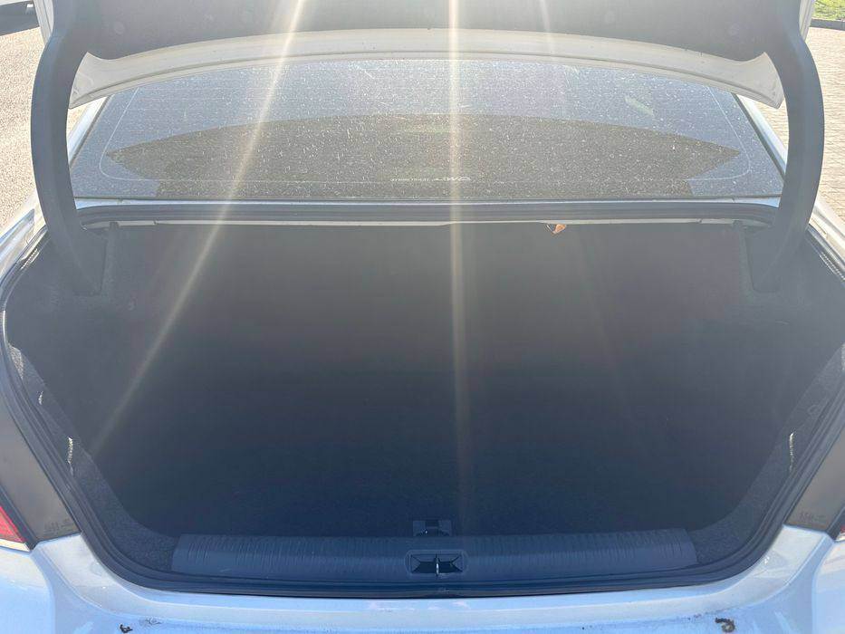 Subaru Legacy - фото 6