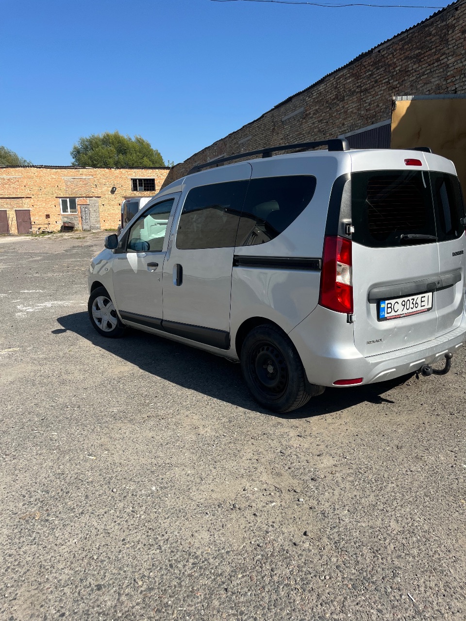 Renault Dokker - фото 8