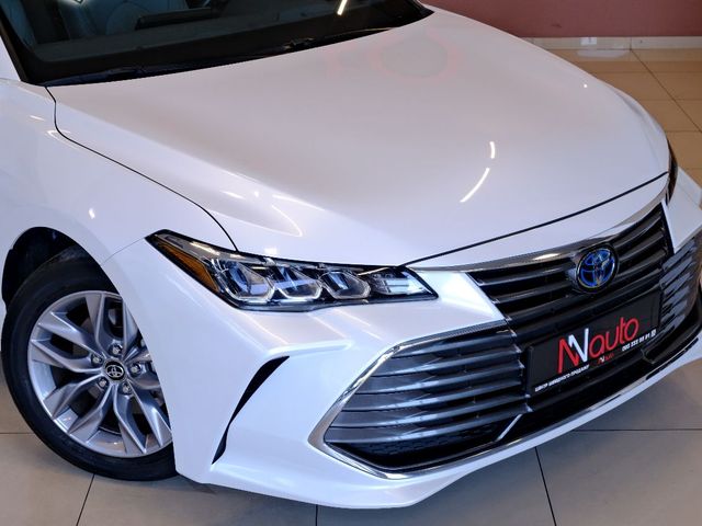 Toyota Avalon - фото 3