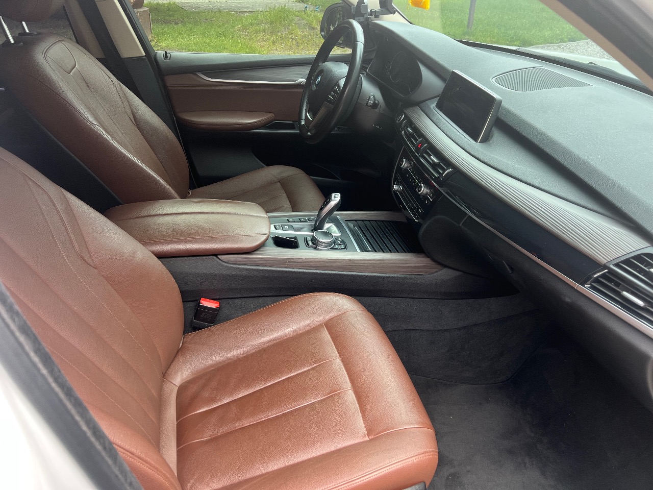 BMW X5 - фото 16