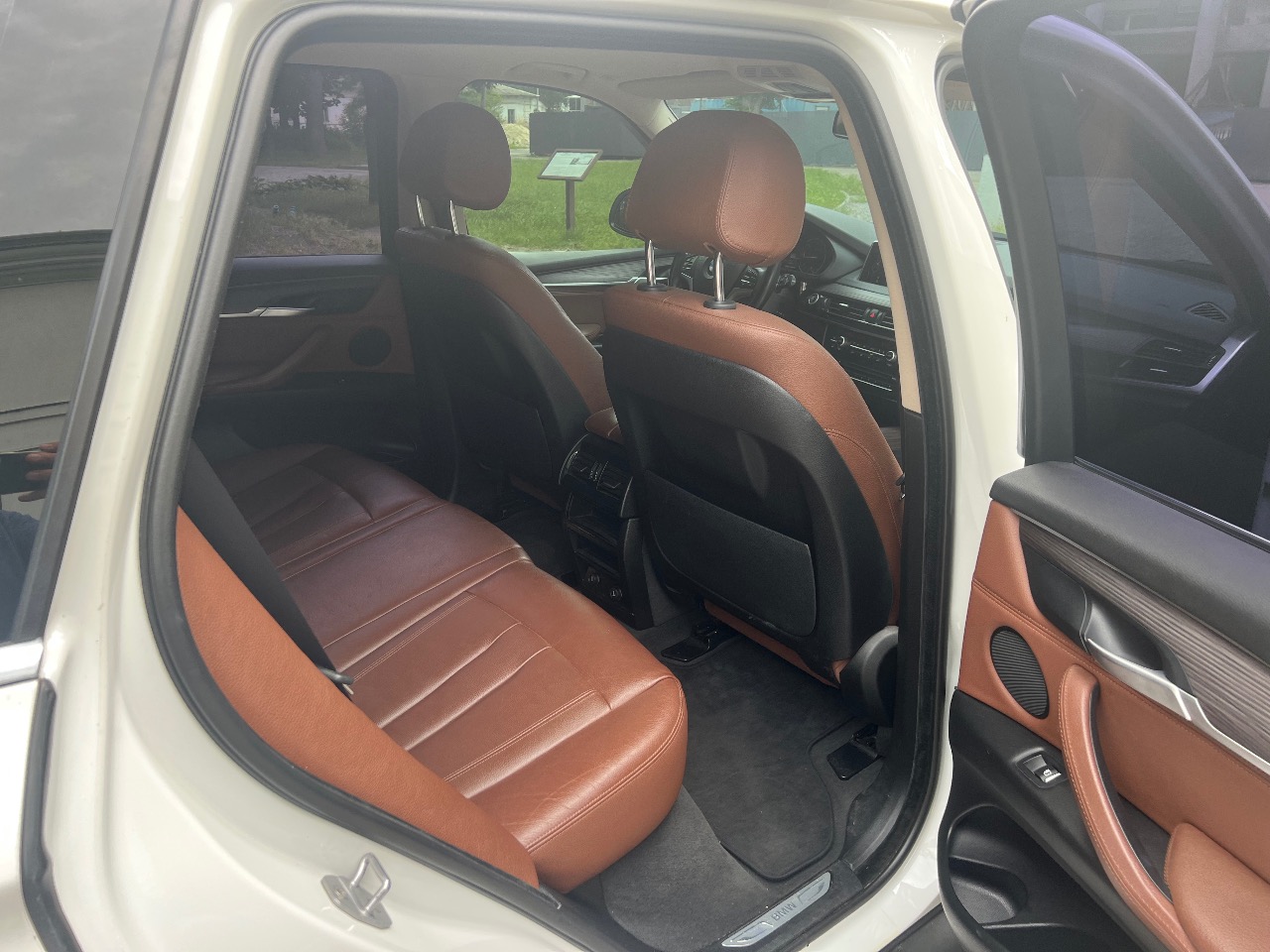 BMW X5 - фото 5