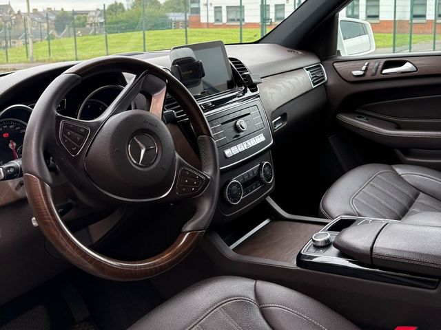 Mercedes-Benz GLE - фото 5