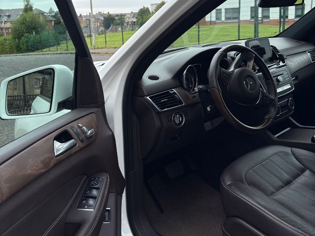 Mercedes-Benz GLE - фото 4