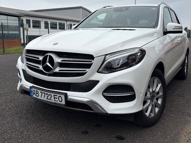 Mercedes-Benz GLE - фото 1
